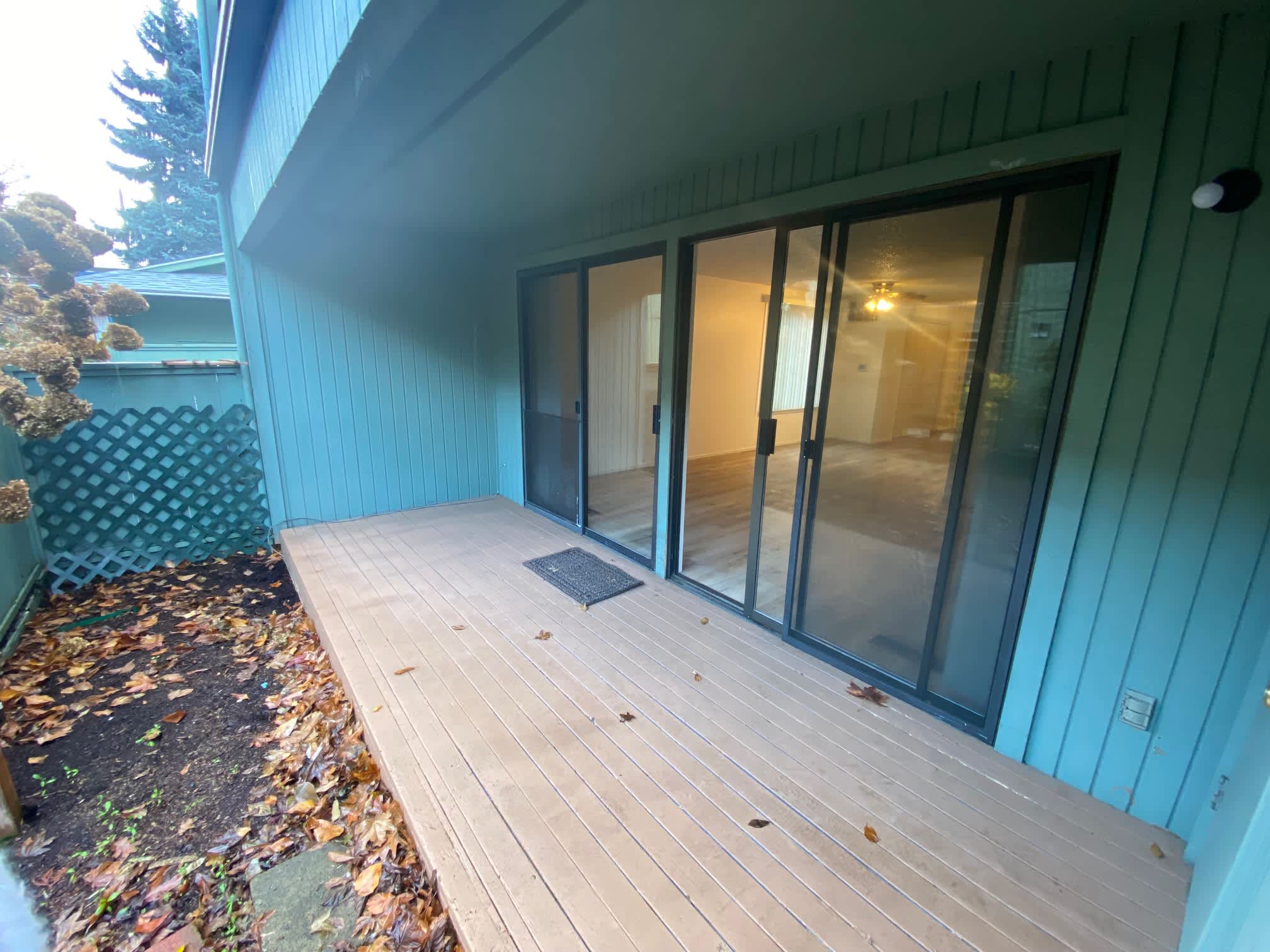 553 14th Street Northeast – photo 1