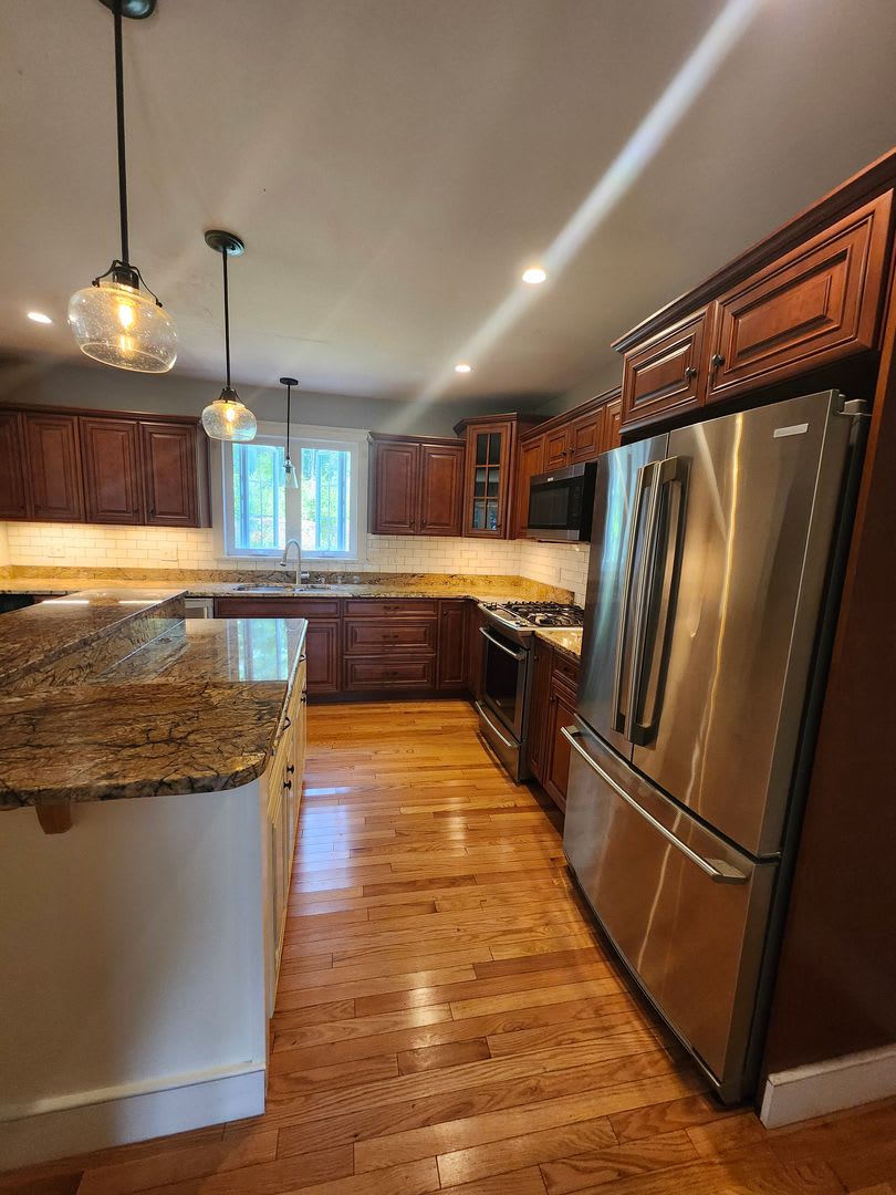 Oversized 3-Bedroom Duplex for Rent – $3,000/Month – photo 3