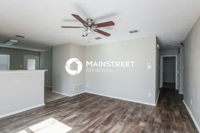 2613 Mitchell Lane – photo 2