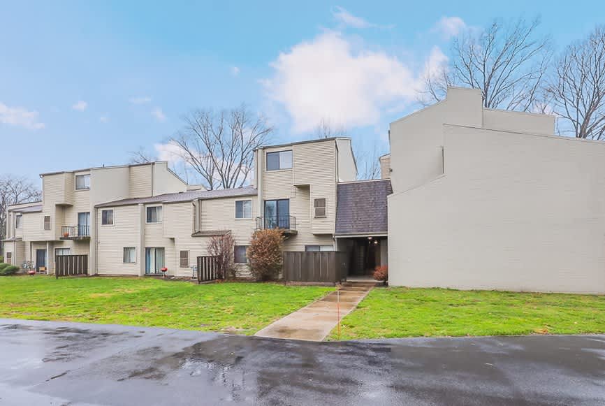 38285 North Ln Apt L208 – photo 2