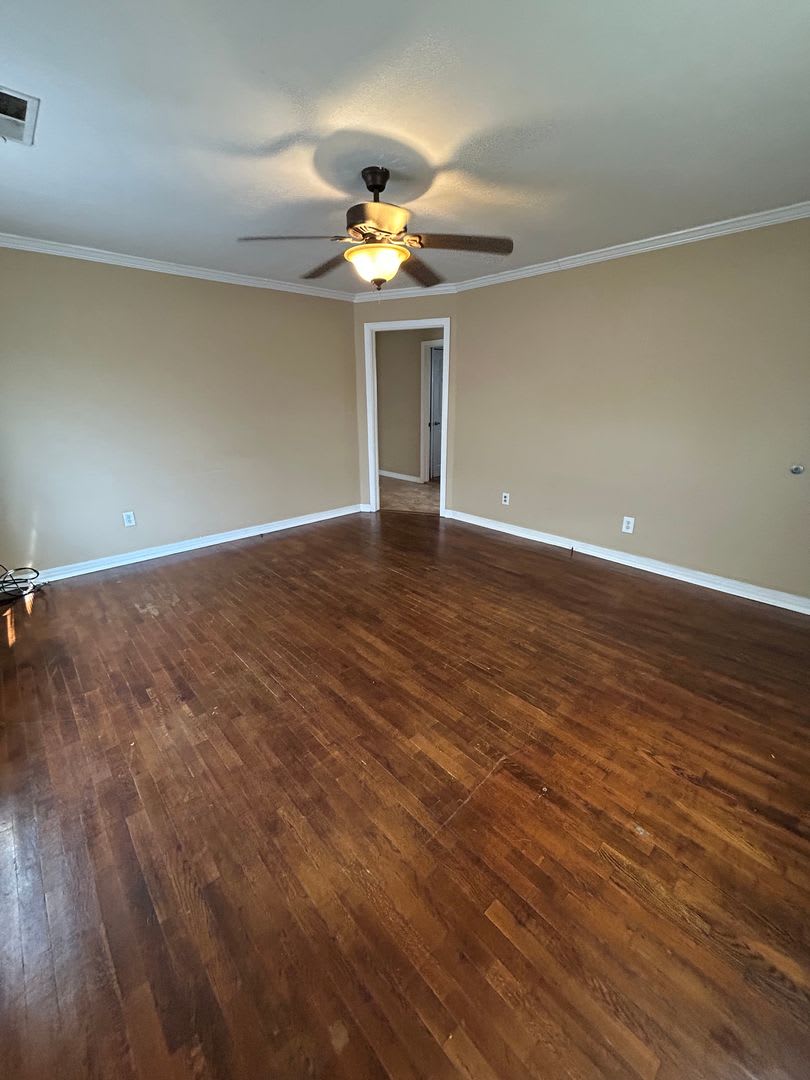 803 N Denver Ave – photo 3