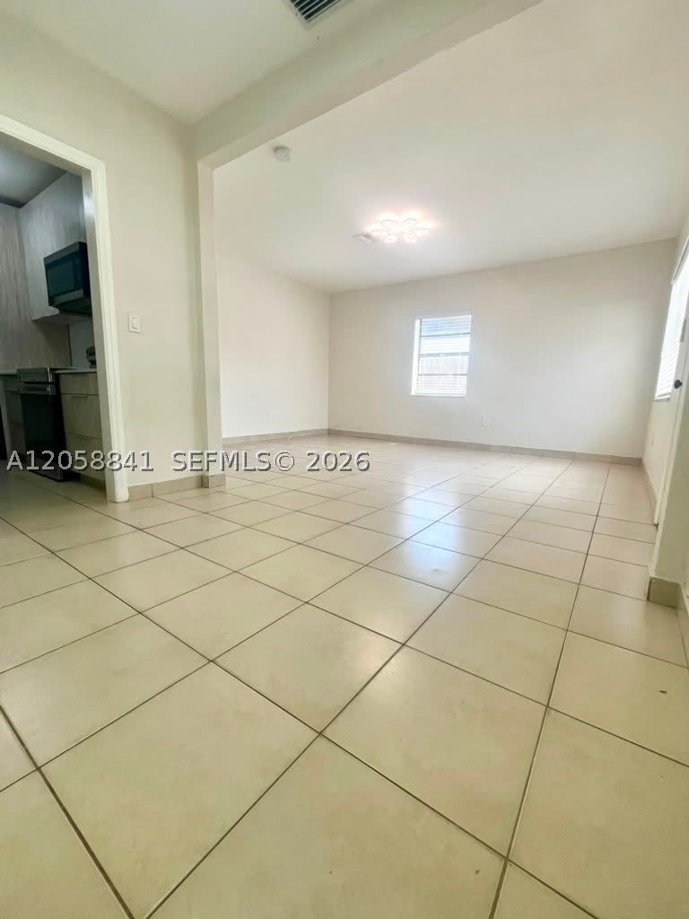 1679 NE 176 ST – photo 5