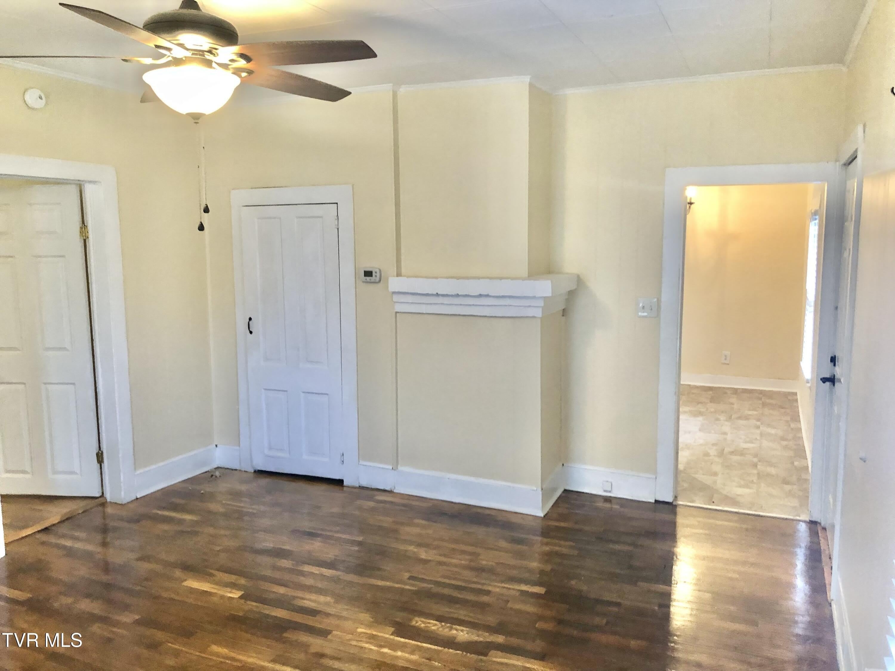 1009 Liberty Circle – photo 4