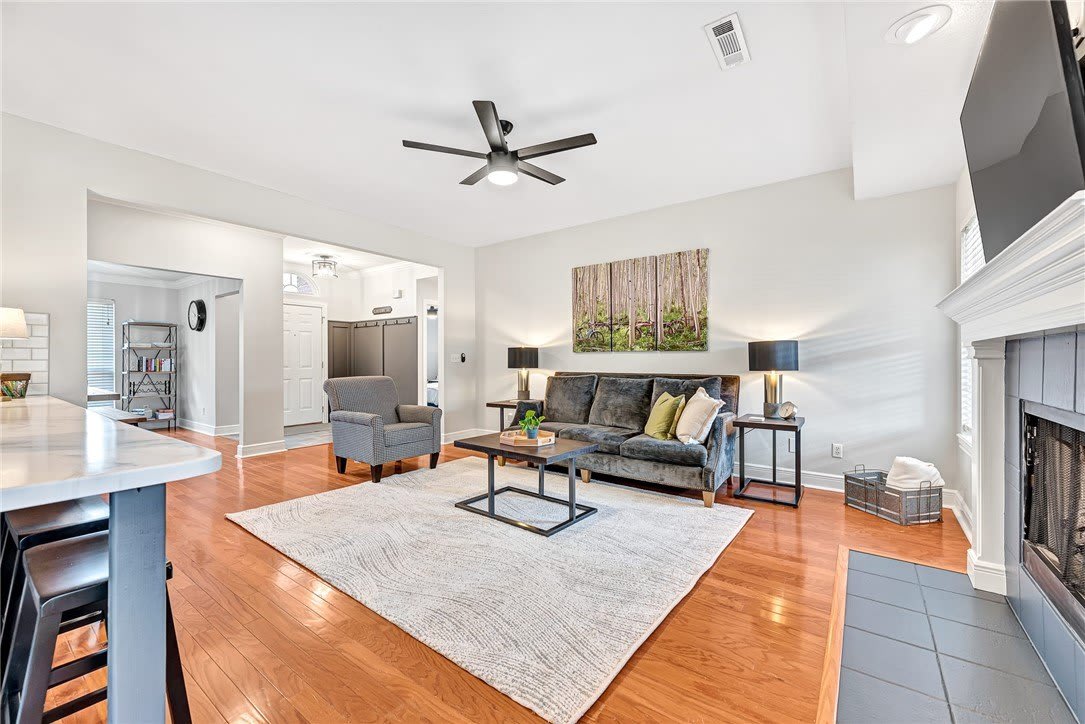 701 SW Maidstone Avenue – photo 4