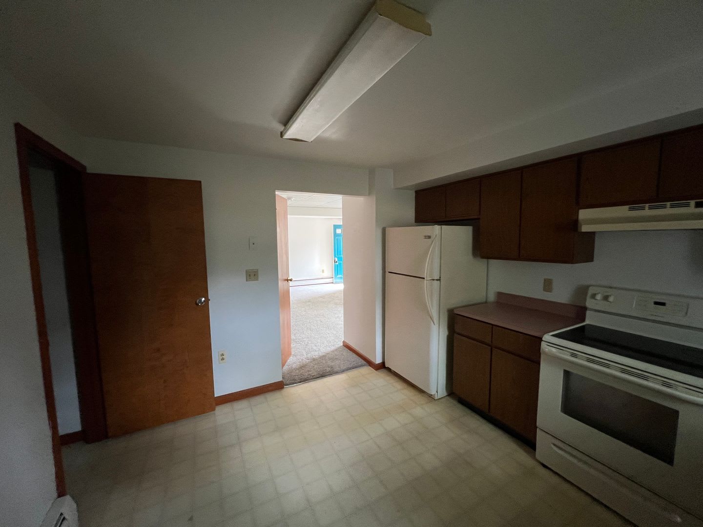 301 East Elm Street – photo 4