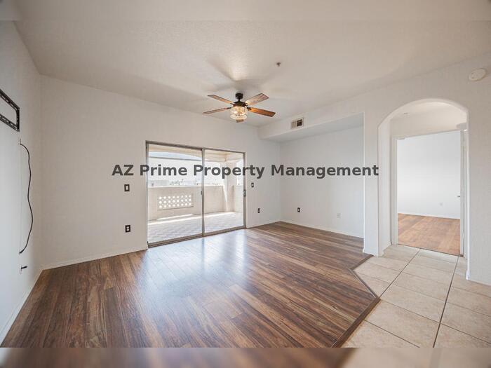920 East Devonshire Avenue – photo 4