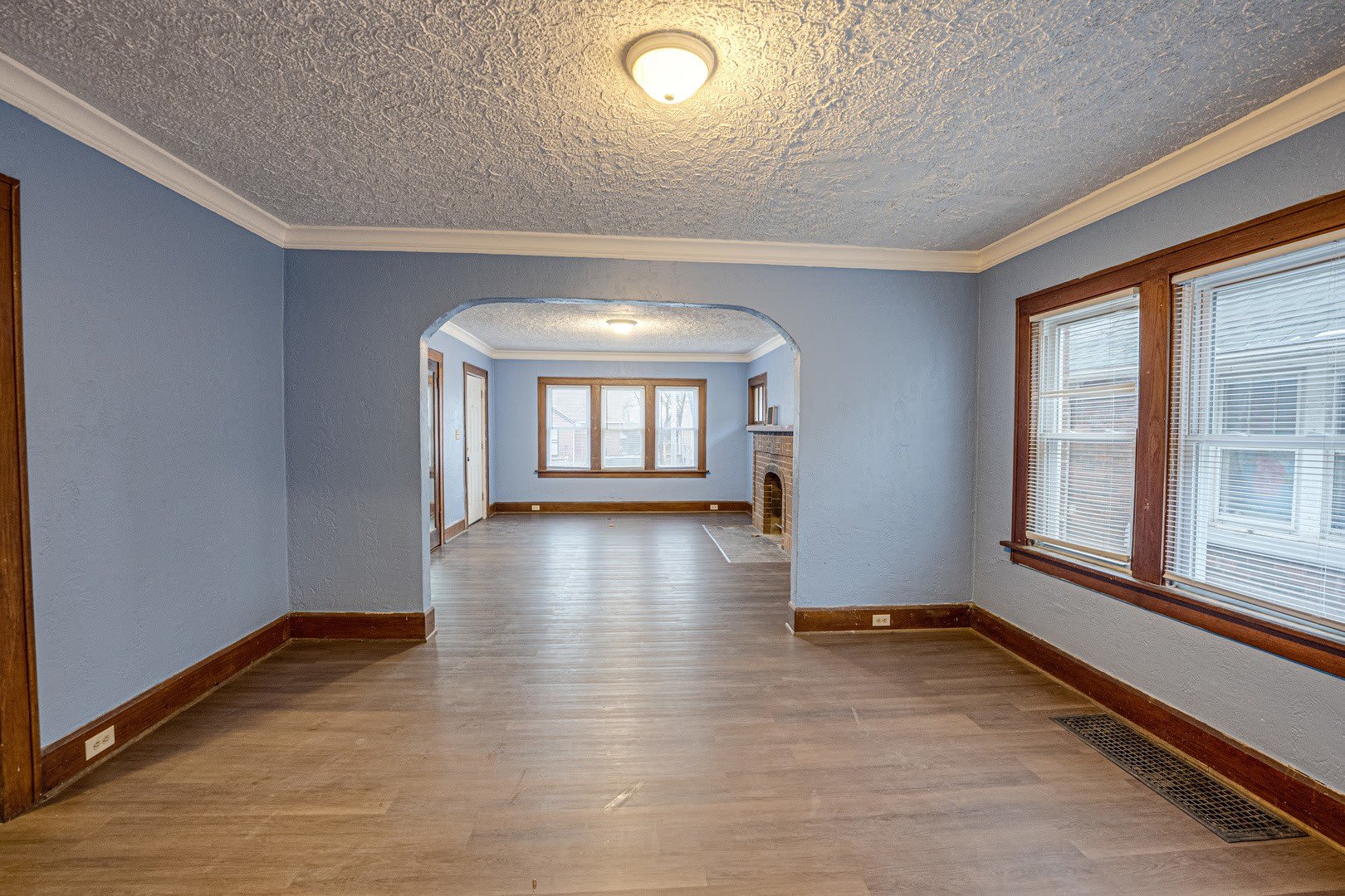 2403 Elm Street – photo 5