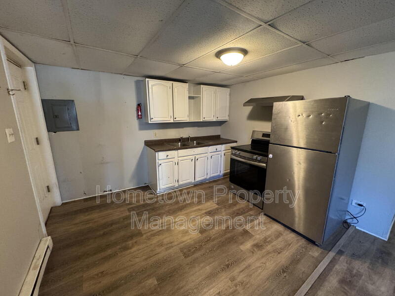 663 East Market Street – photo 2