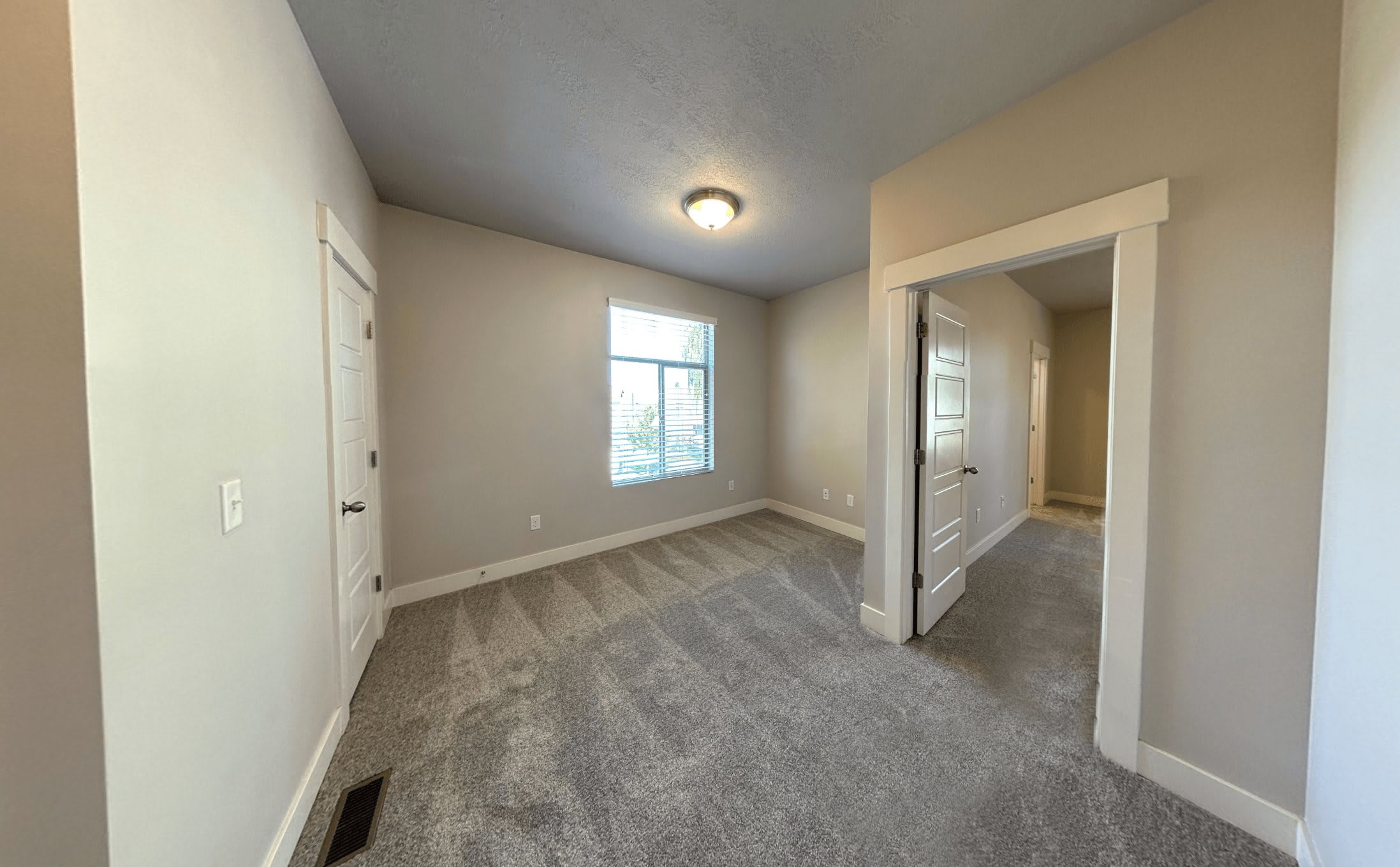 Madrona Townhomes – photo 5