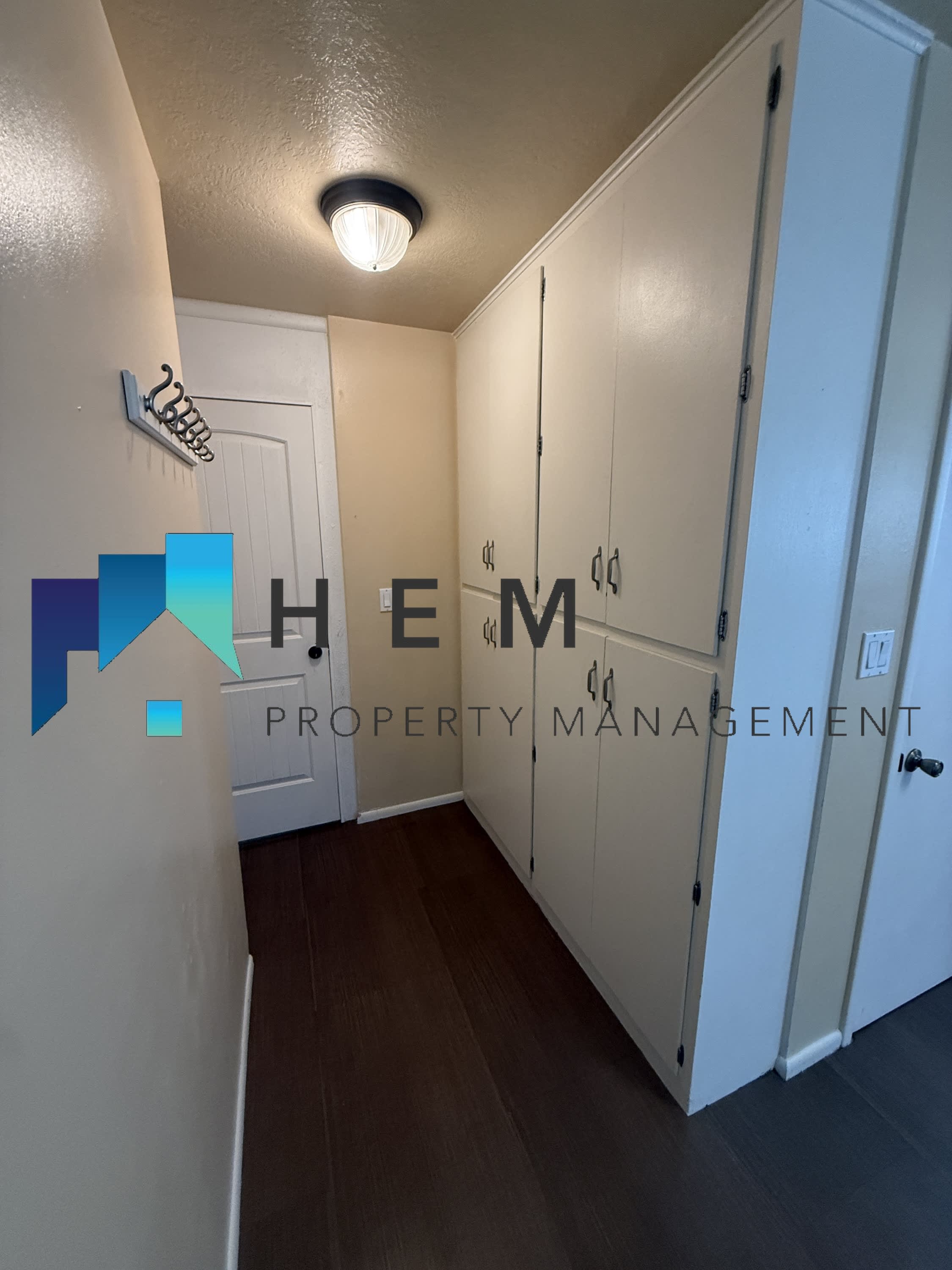 1480 Calkins Avenue – photo 3