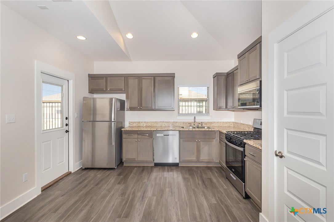 Windermere Parke Garden Villas – photo 4