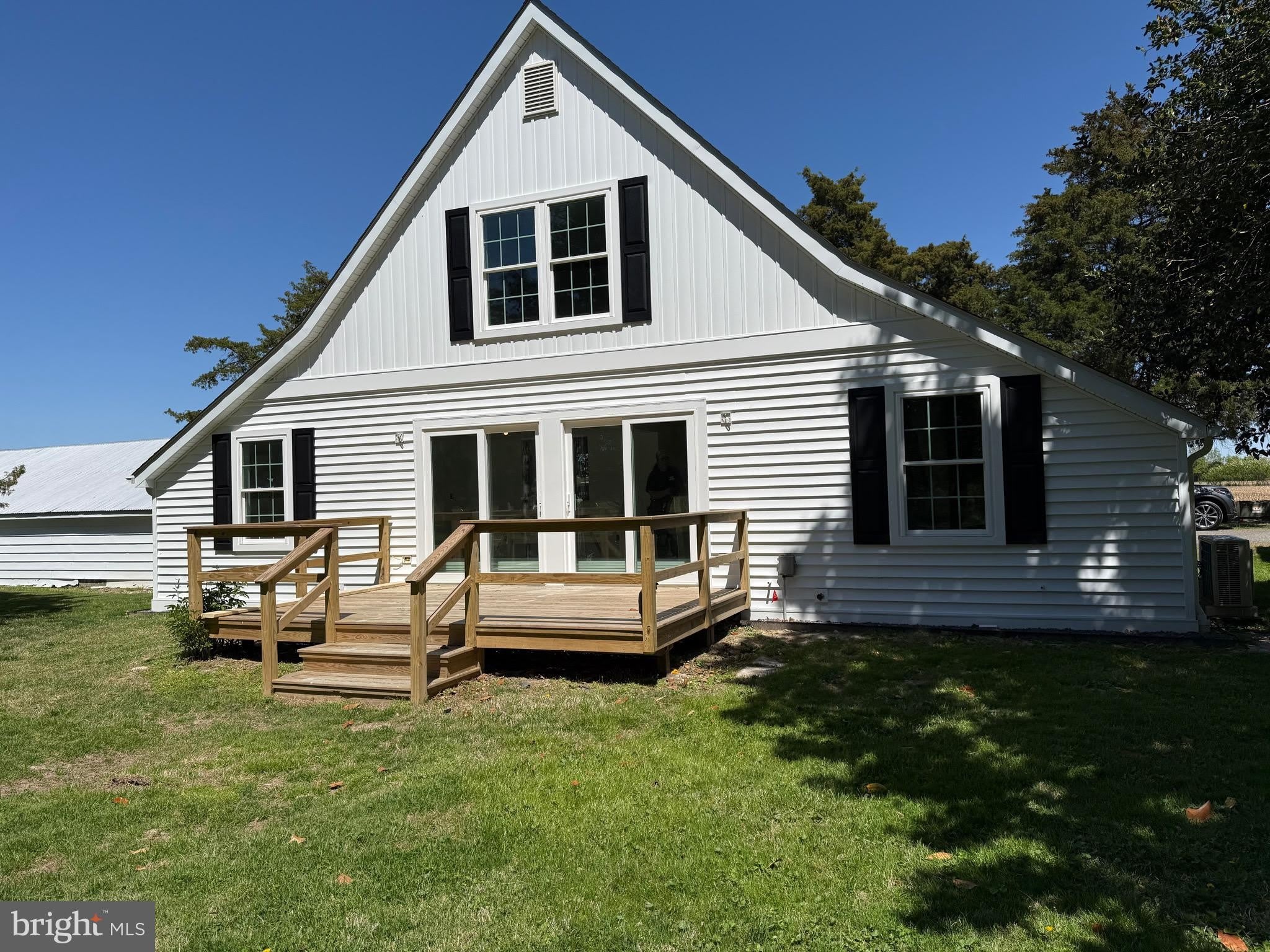 27473 SOUTHSIDE ISLAND CREEK Road – photo 3