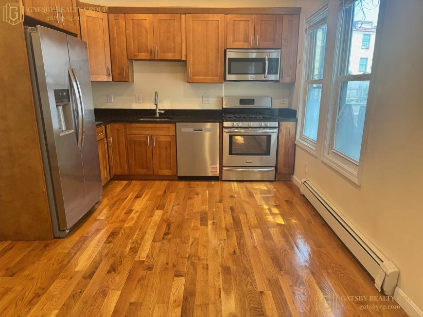 91 Tremont St – photo 2
