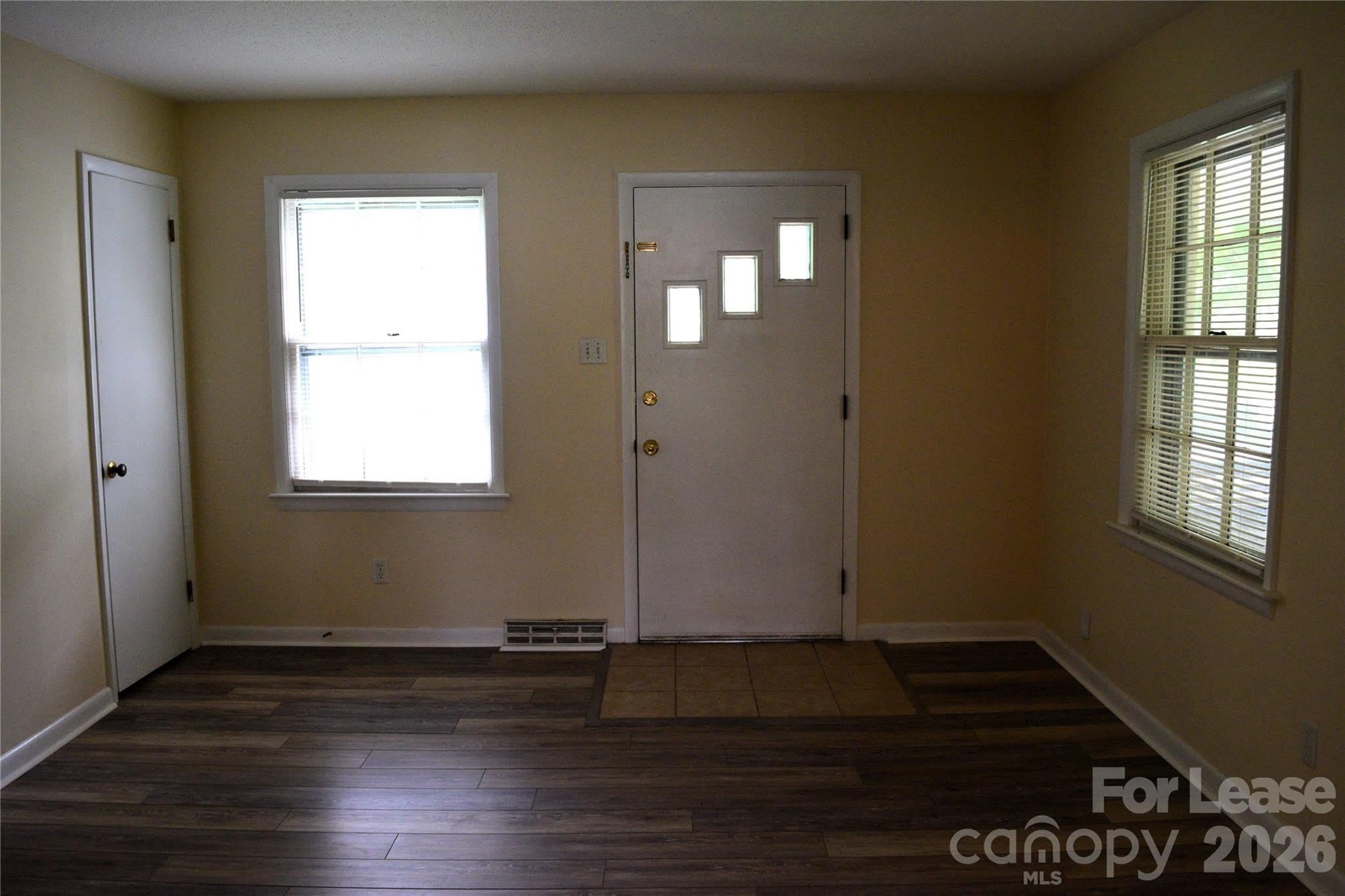 515 Kerr Street – photo 5