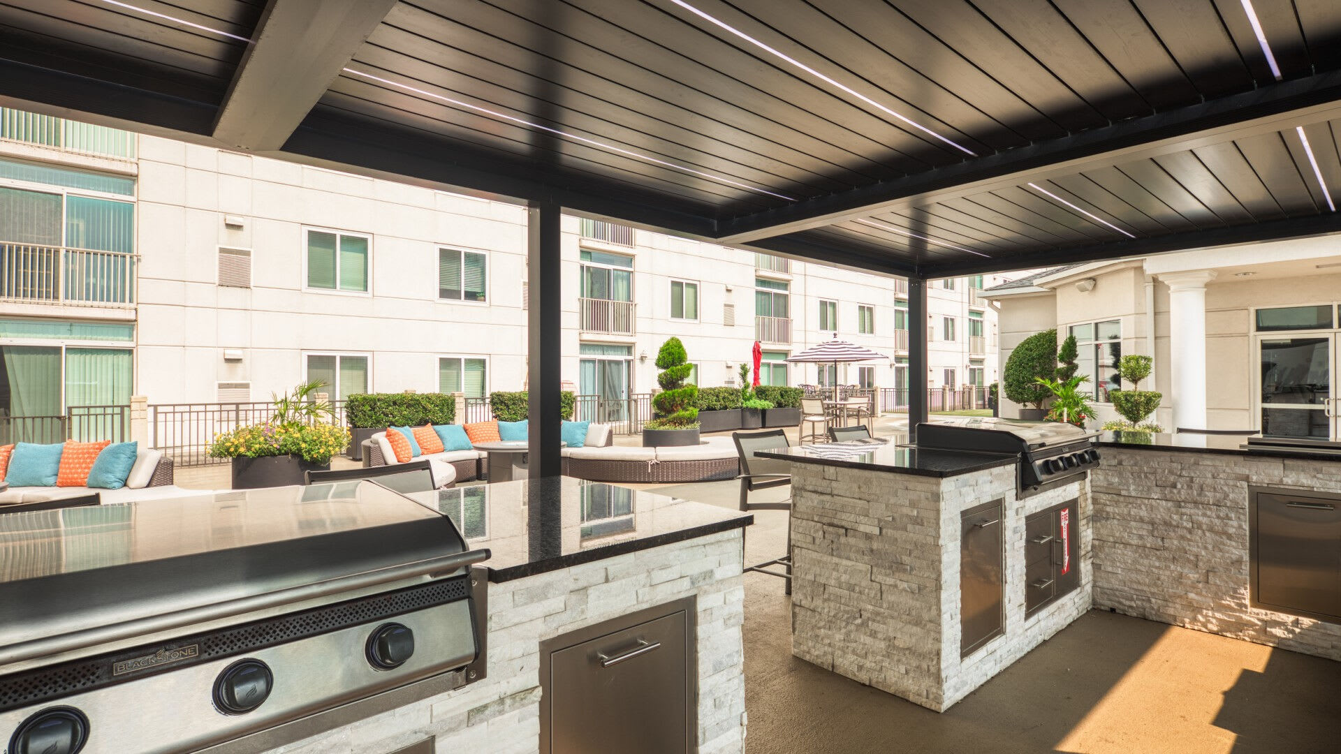 The Cosmopolitan Apartments – photo 5