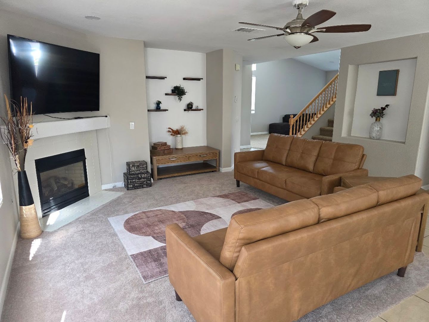 Mid Term Rental Beautiful 4 Bedroom Pool Home In South Temecula – photo 5