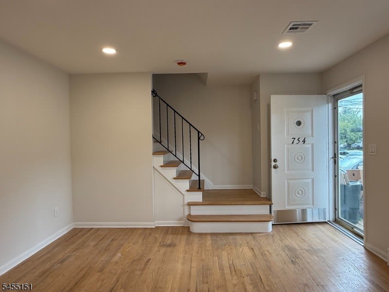754 Walnut St – photo 5