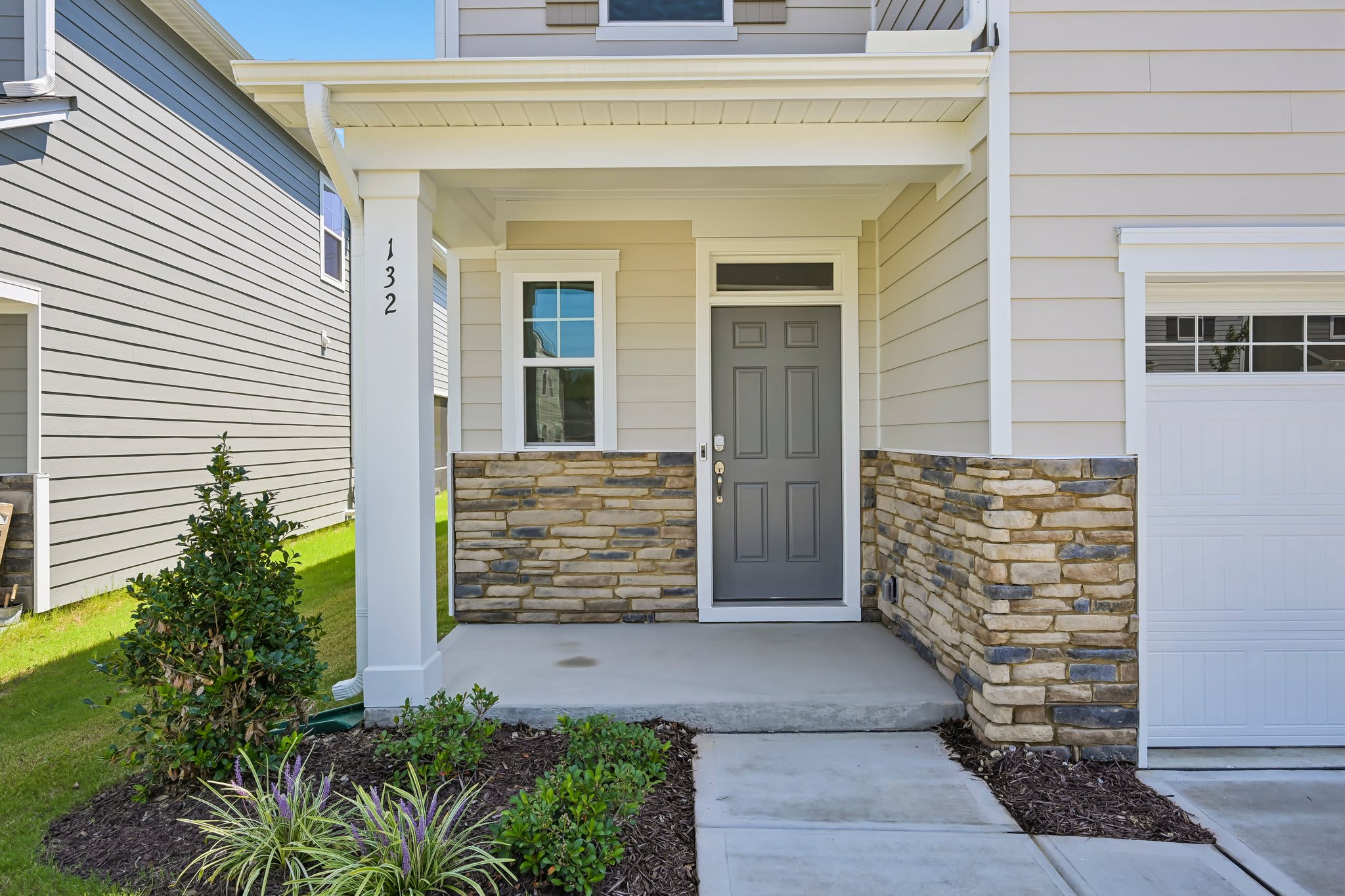 132 Fablewood Trl – photo 2