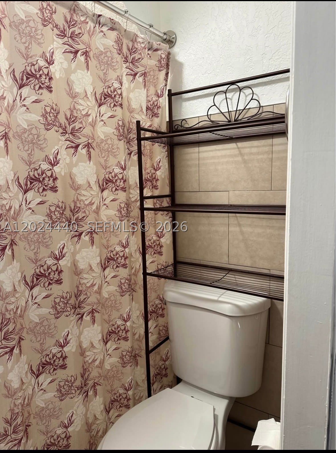17649 SW 142nd Ct – photo 4