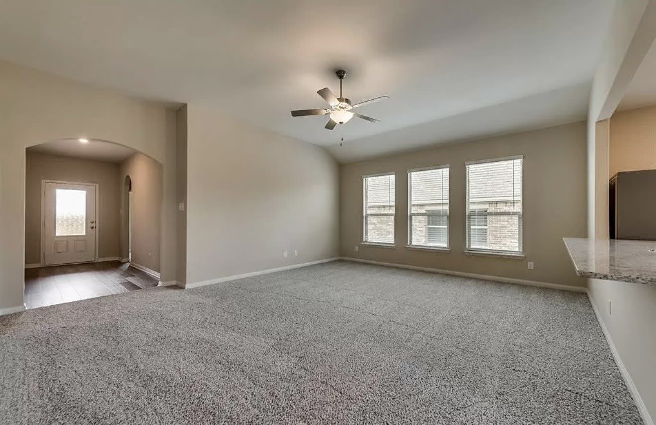 1706 Sandalwood Way – photo 3