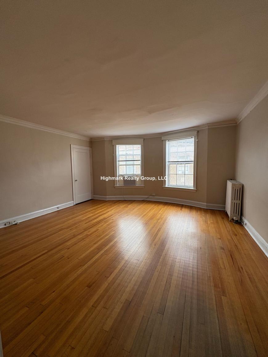 907 Elmwood Ave – photo 5