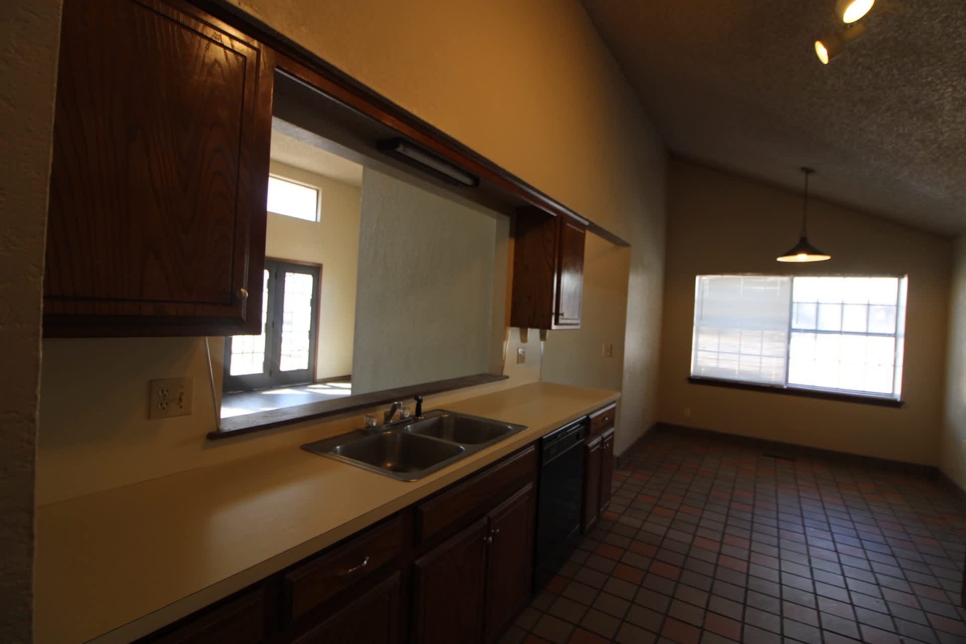 2100 Pebble Creek Blvd – photo 3