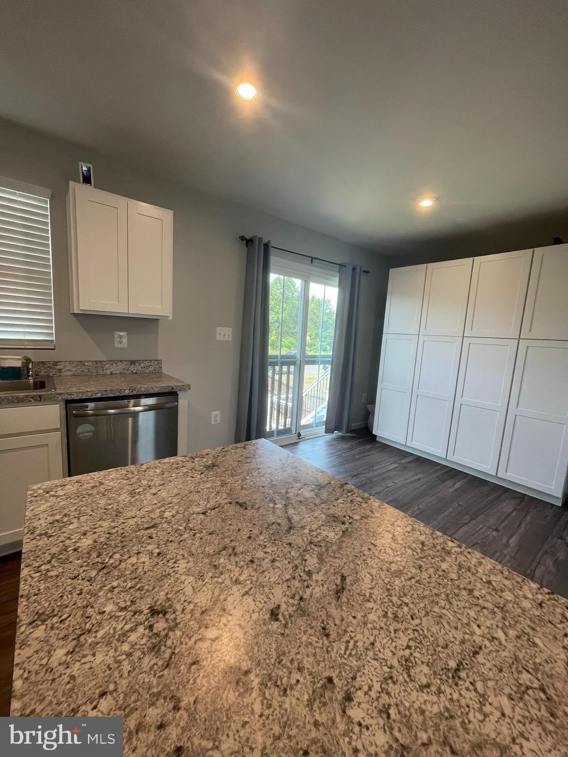 35175 SARA Court – photo 4