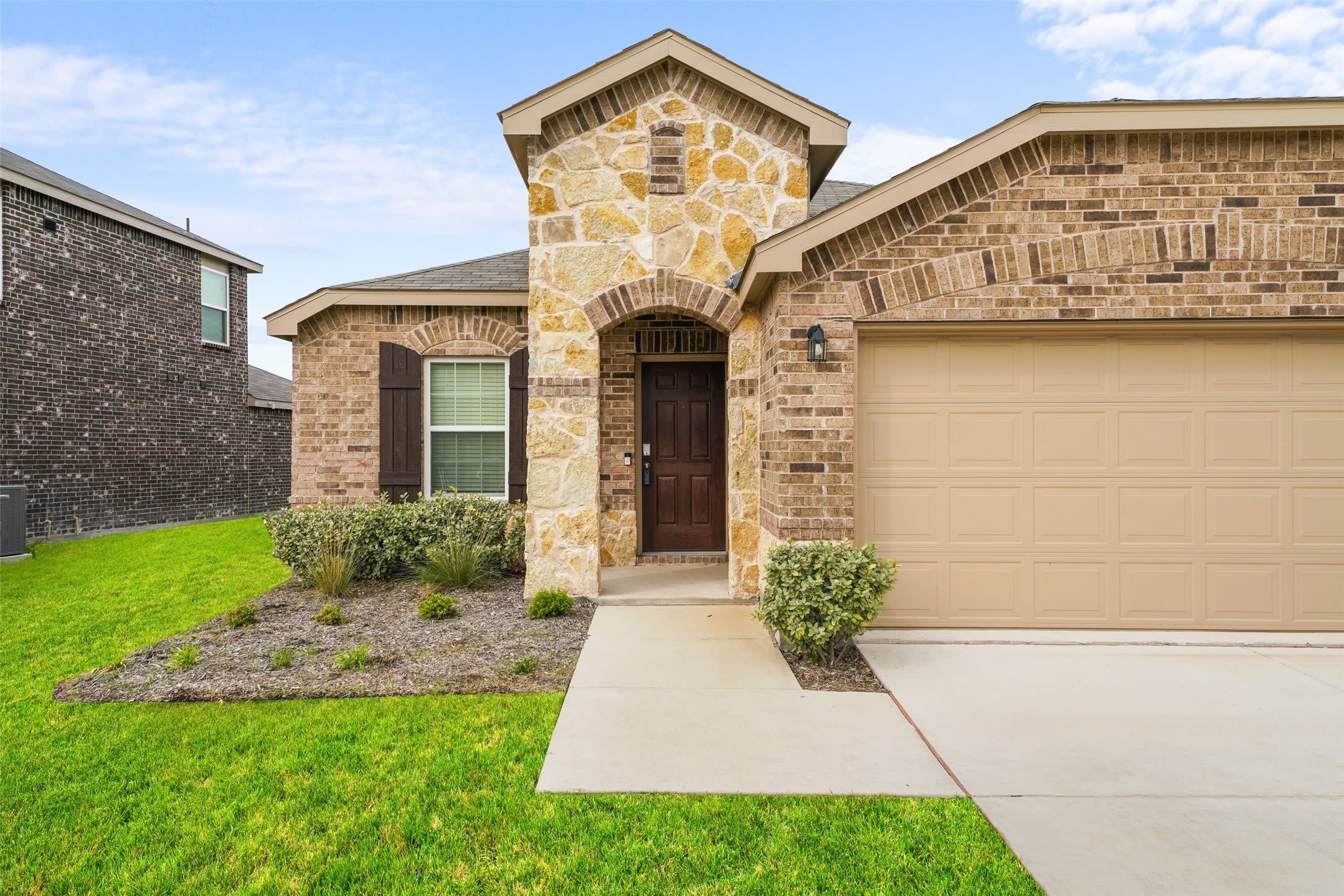 2062 Pleasant Knoll Circle – photo 5
