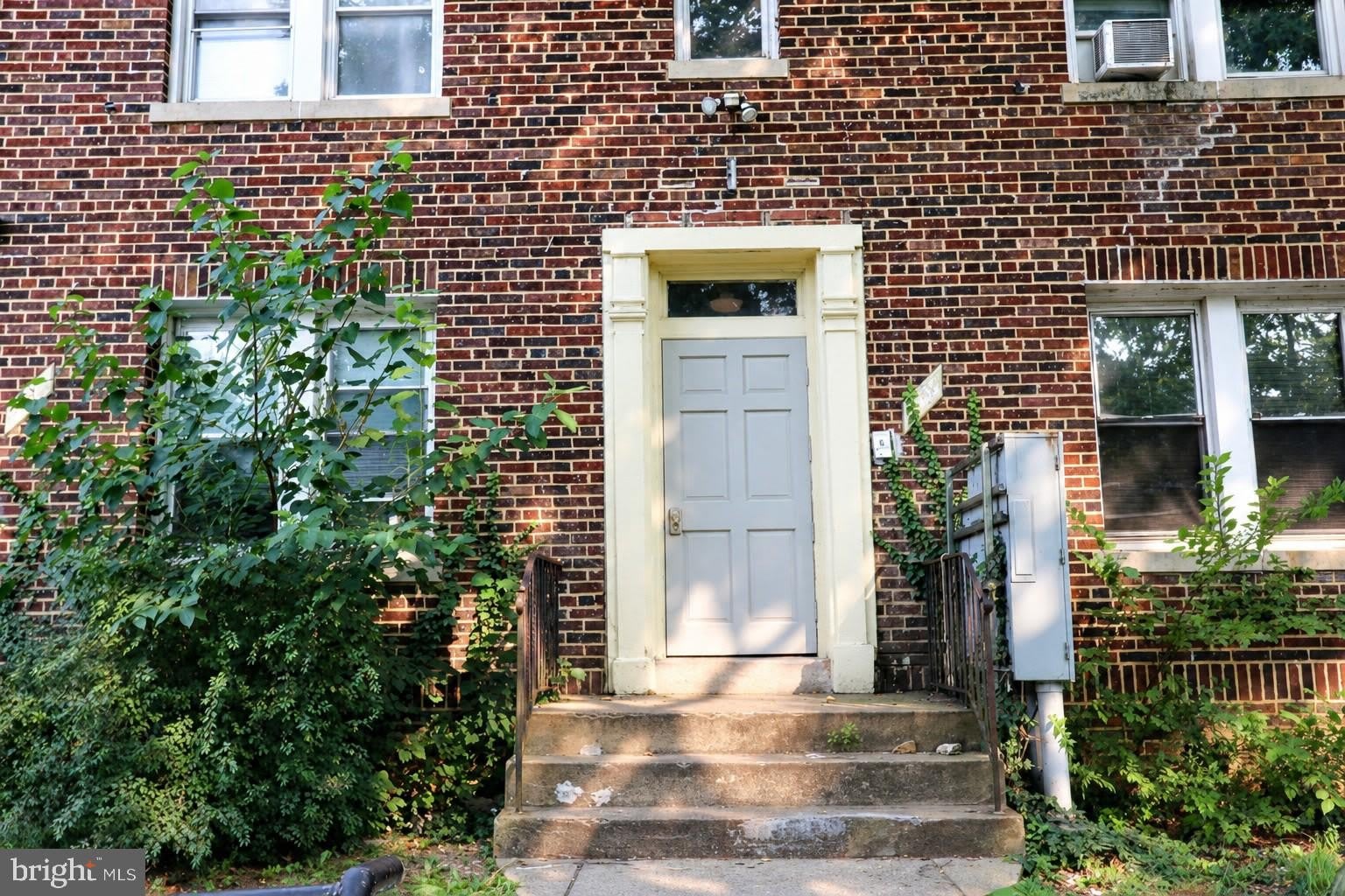 1329 ORREN NE – photo 2