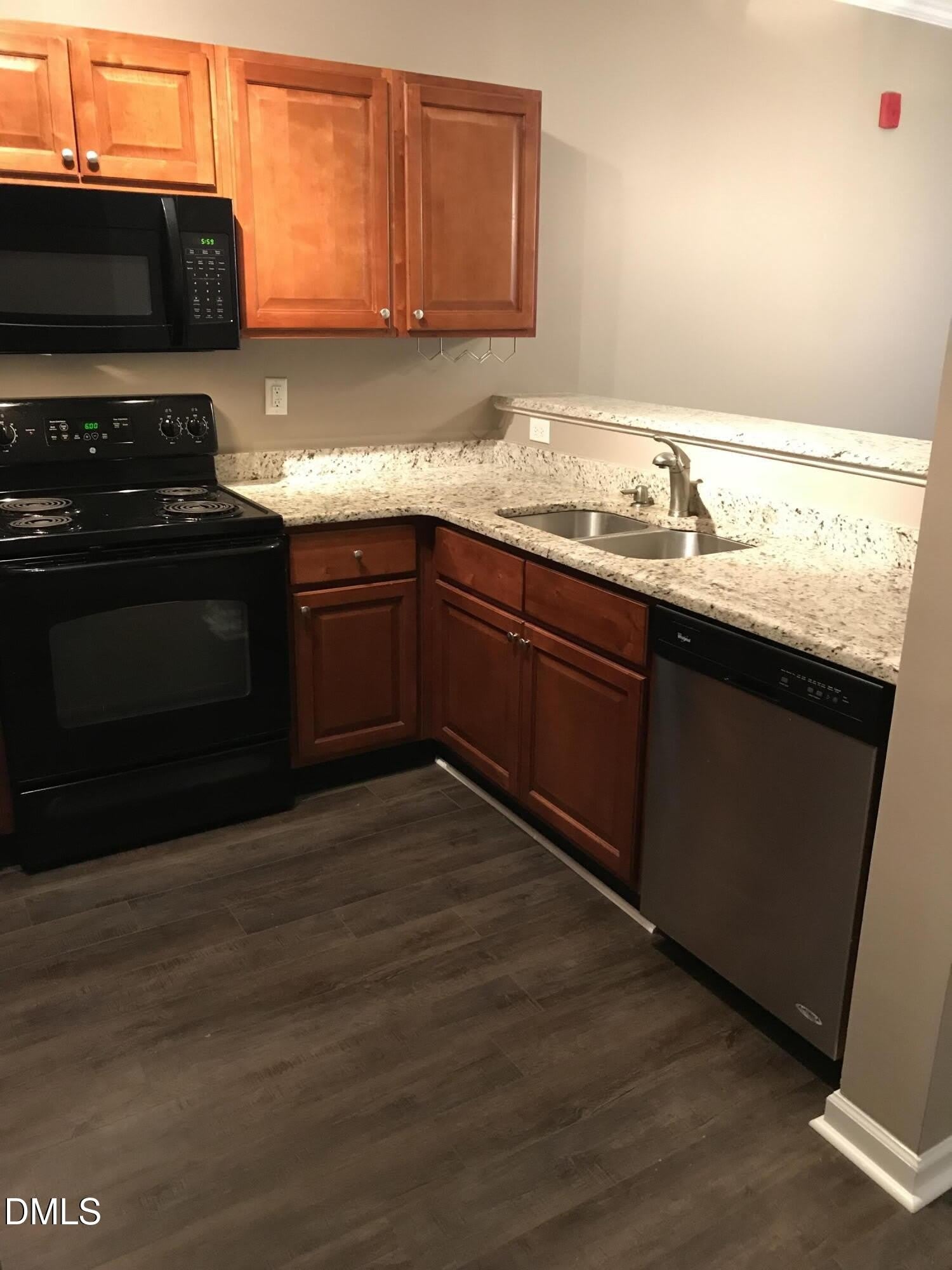 2610 Oldgate Drive – photo 5