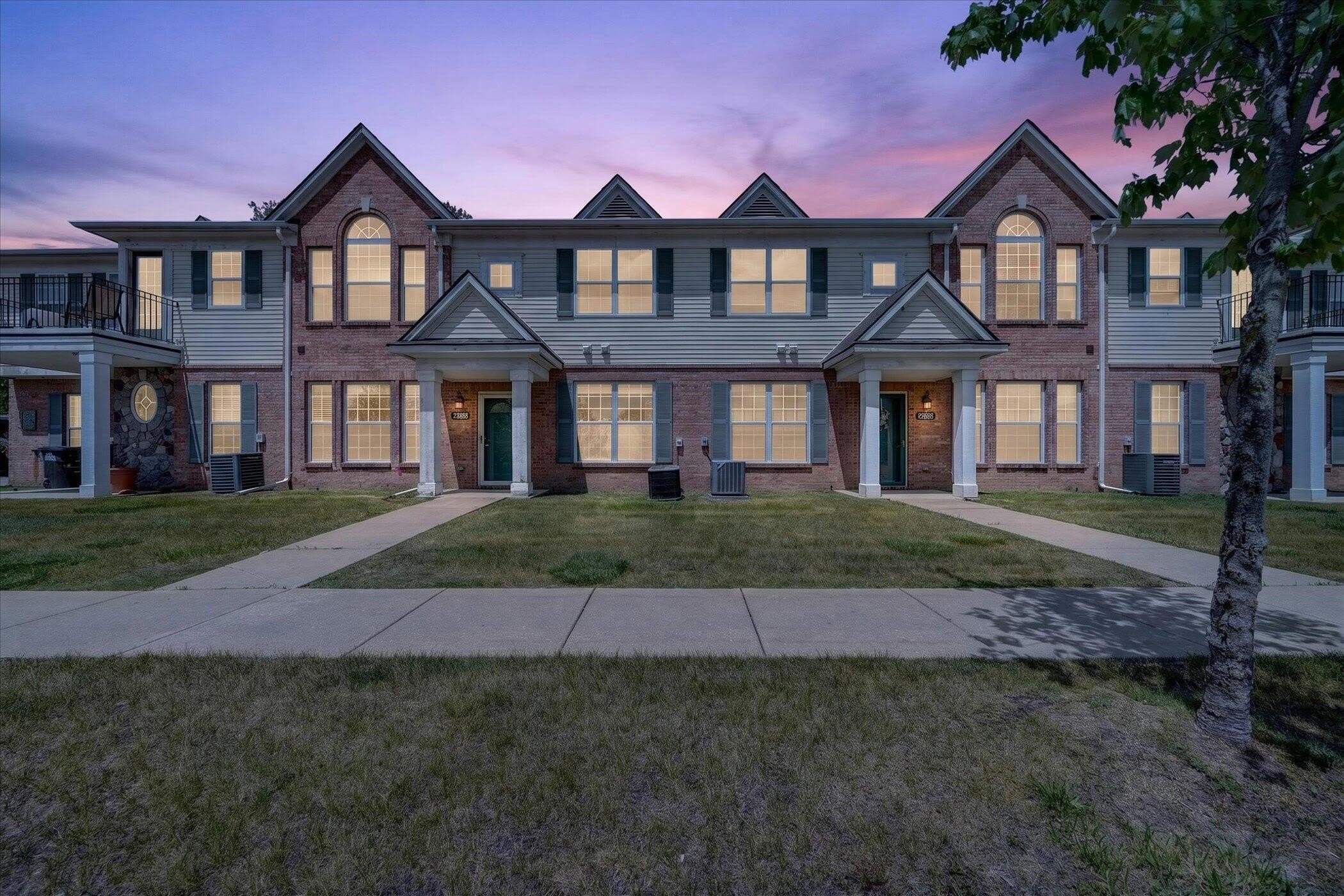 23668 Northstone Village Drive – photo 2