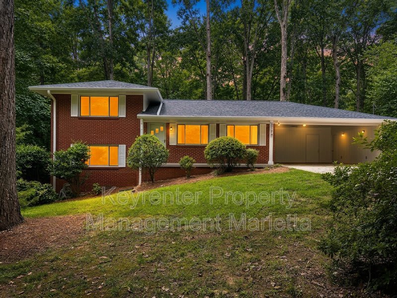 3720 Lake Dr SE – photo 1