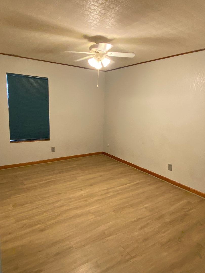Charming 3BR House in Stockton – photo 4