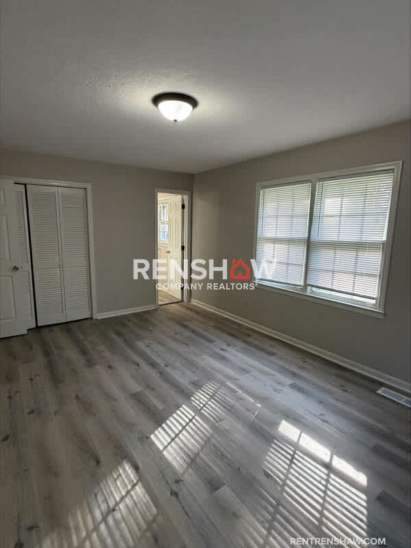 68 Royal Oaks Pl – photo 2
