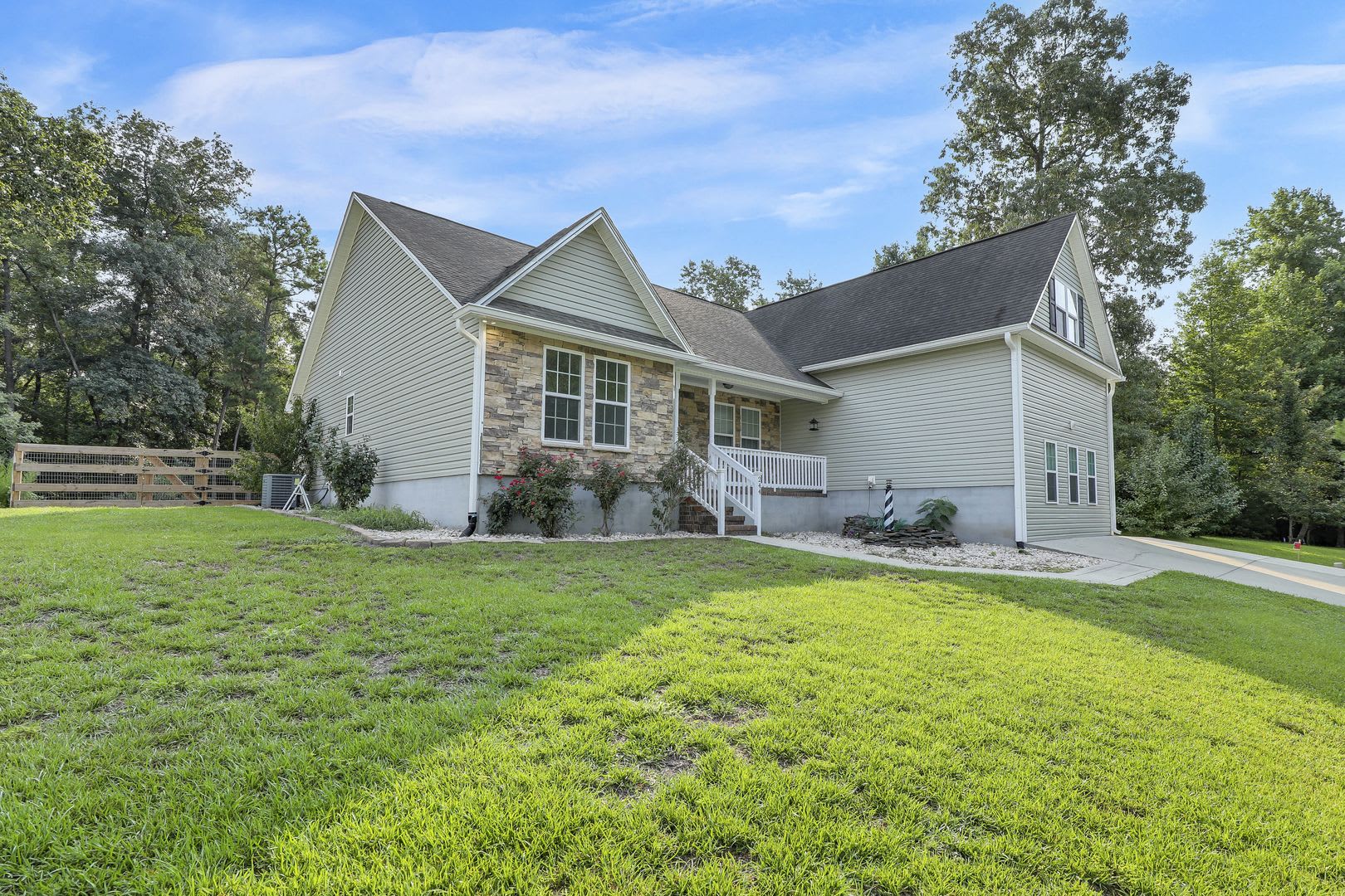 244 Blue Creek Farms Dr Jacksonville Nc 28540 – photo 3