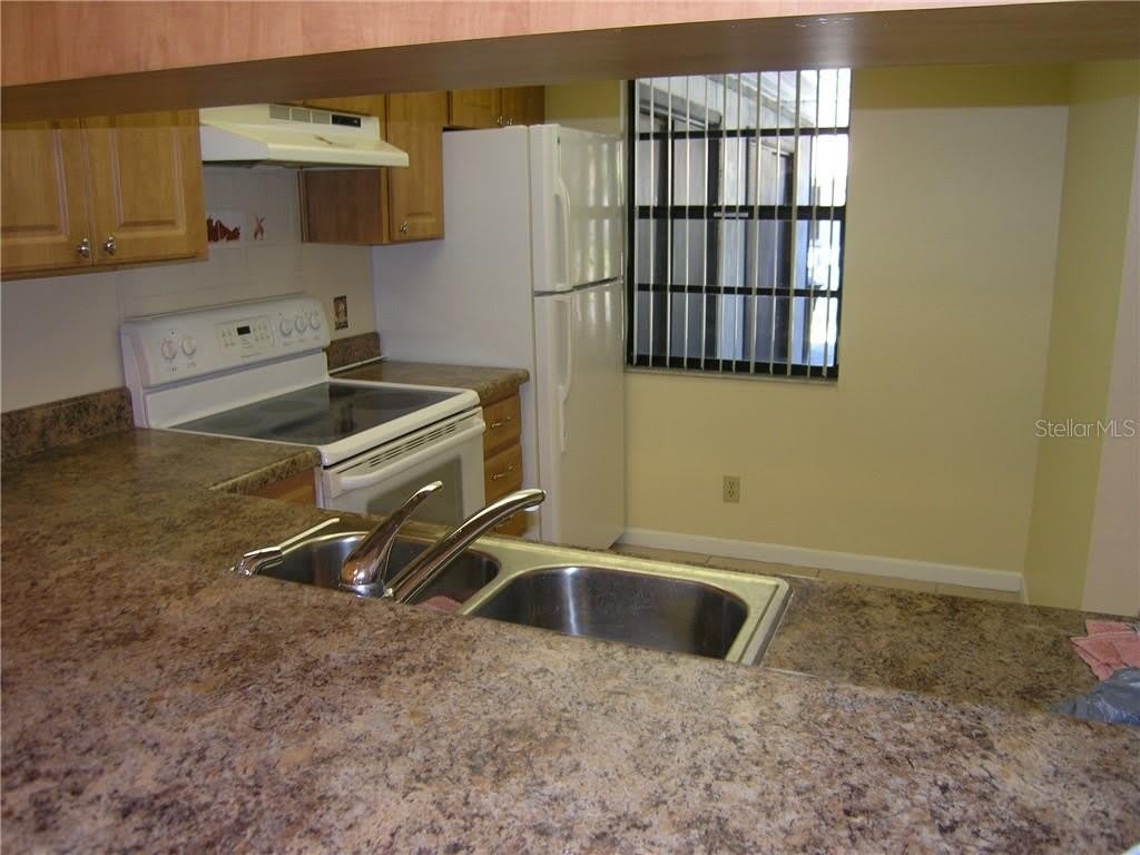 2051 SUNSET GROVE Lane – photo 4