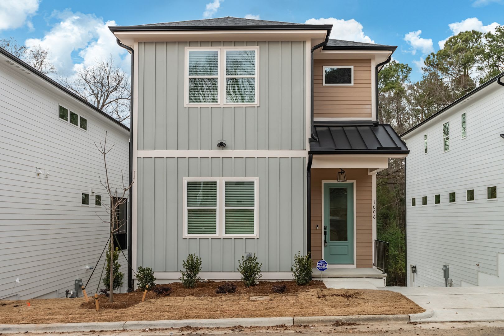 HALF-OFF 1ST MONTHS RENT – photo 3