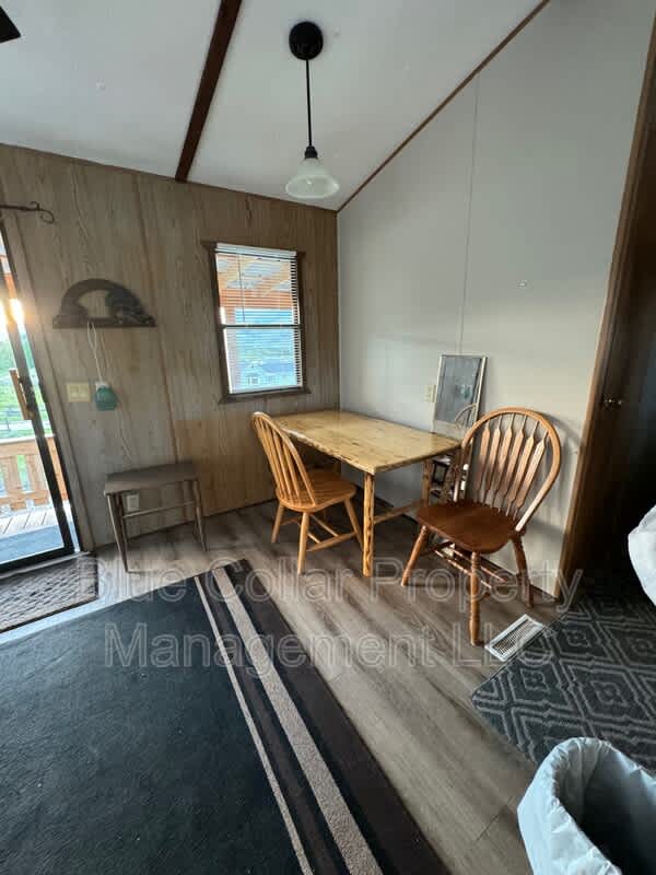 143 Ward Road Cabin 1 – photo 2