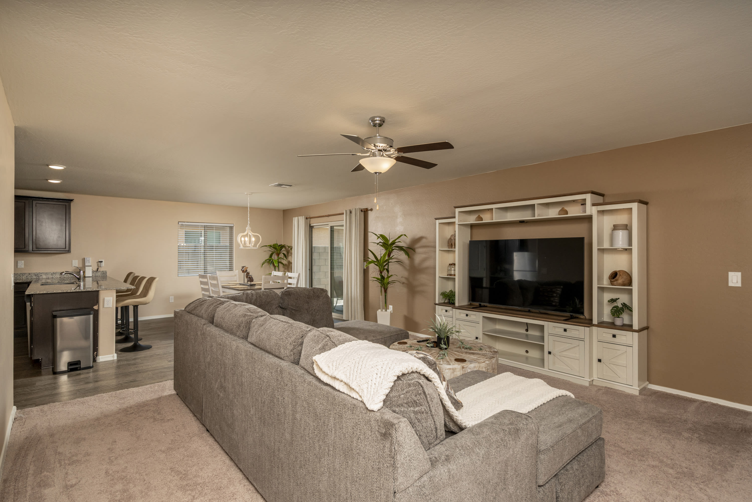 1547 East Inouye Drive – photo 4