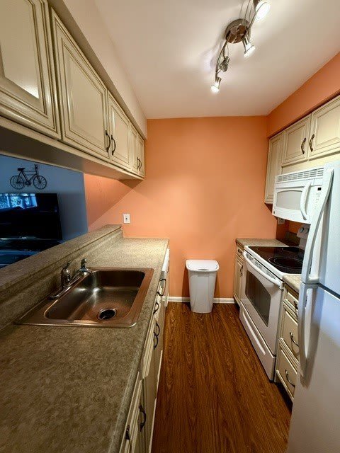 1001 Grandview Ave – photo 5