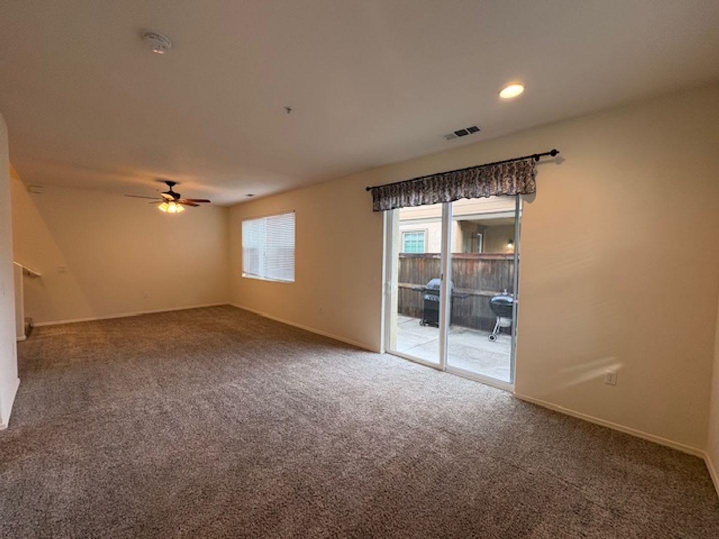 9137 Arbol del Rosal Way – photo 5