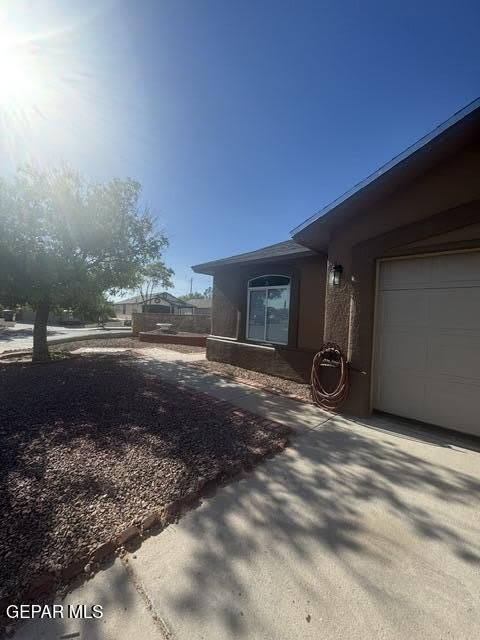 12720 Lorenzo Frias Court – photo 2