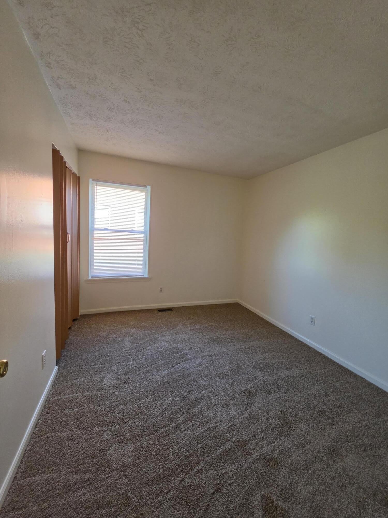 1816 Chatsworth Drive – photo 5