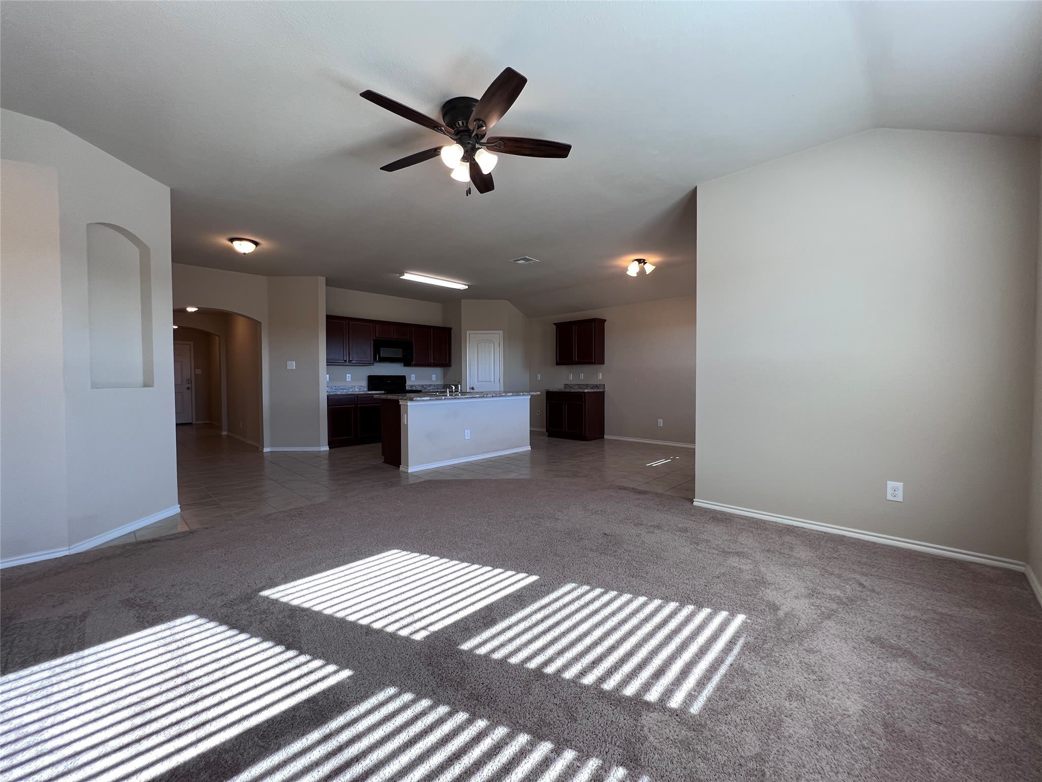 319 Plum Drive – photo 4