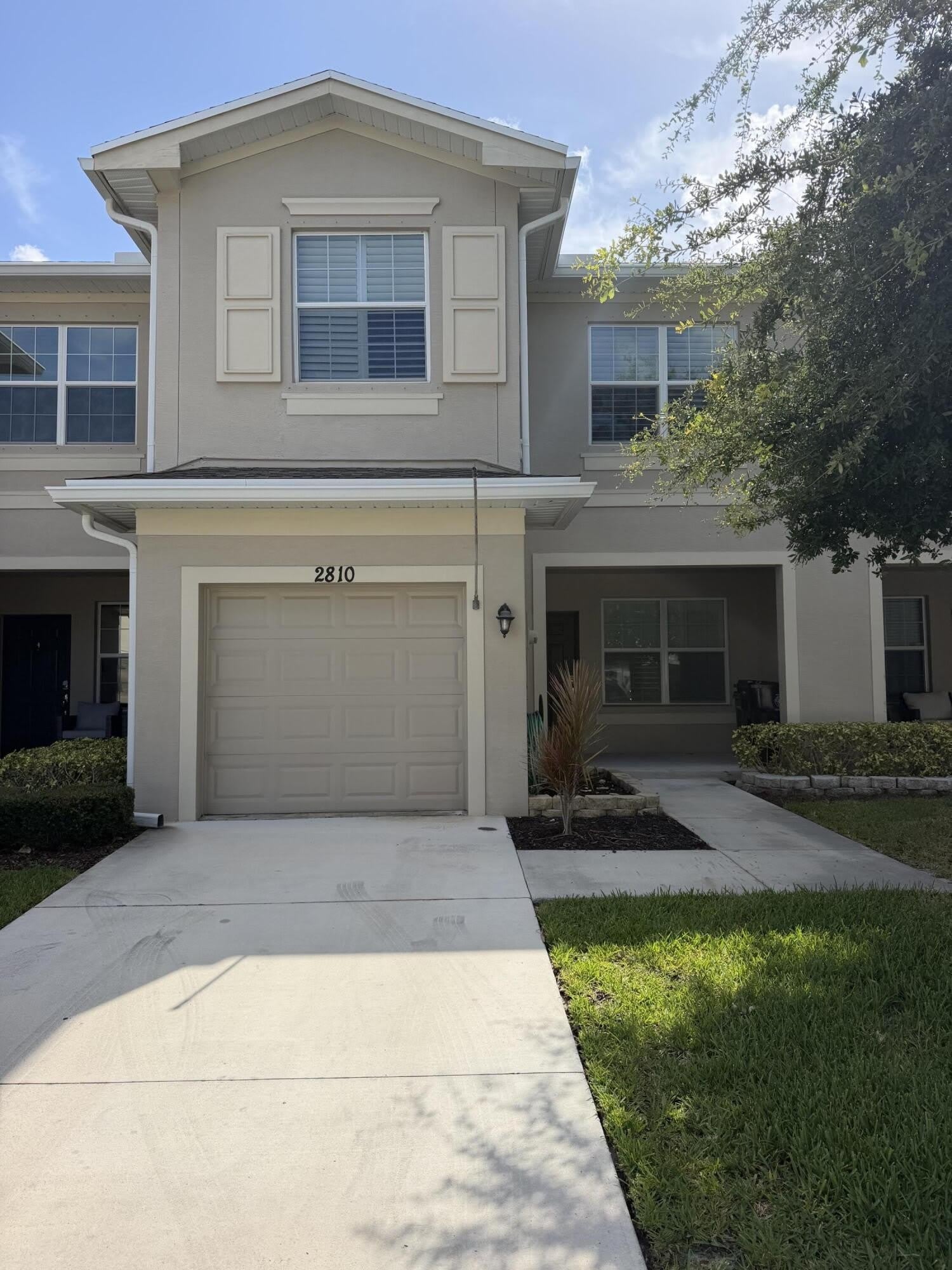 2810 Nw Treviso Circle – photo 1