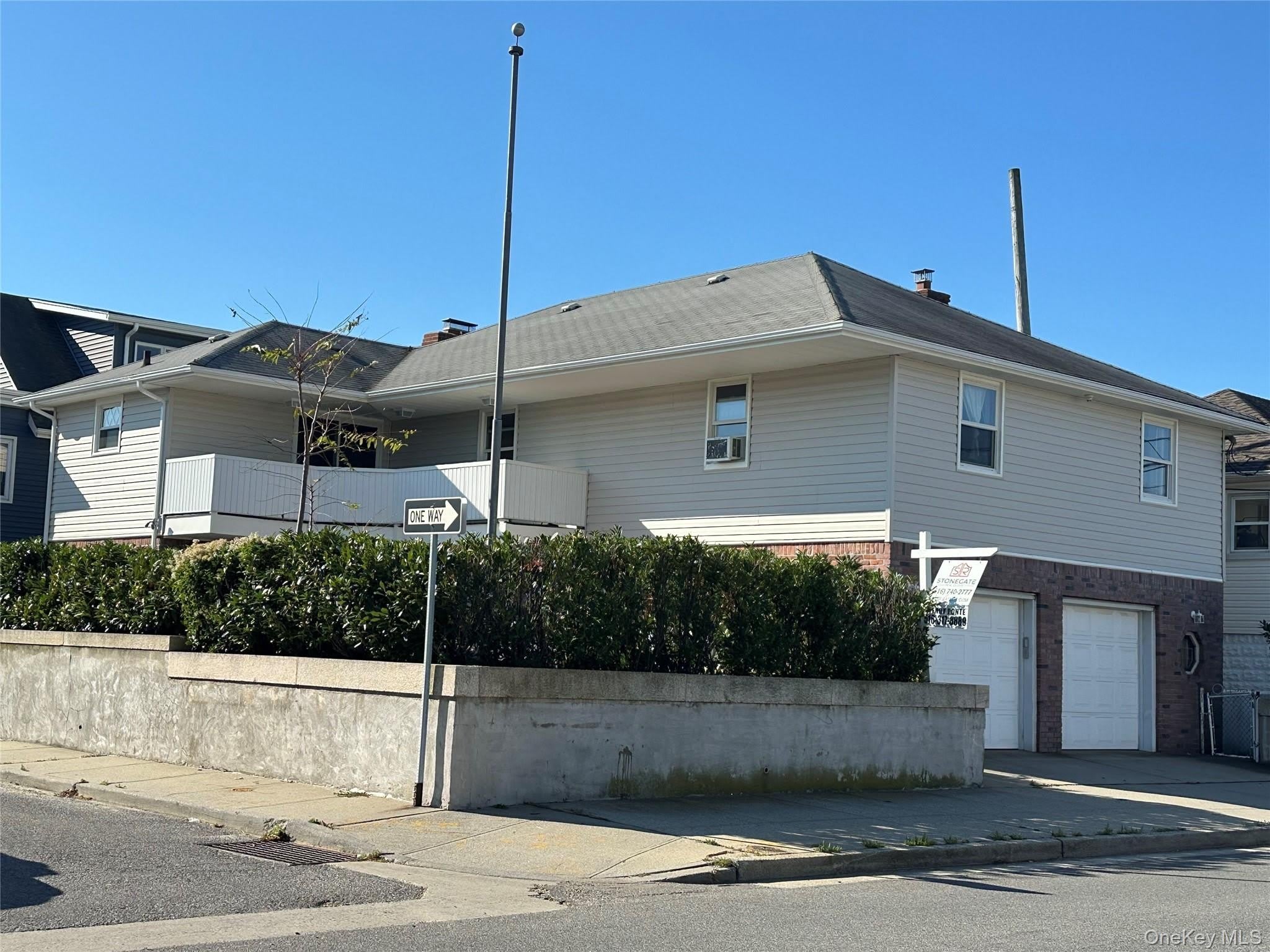 105 Vermont – photo 2