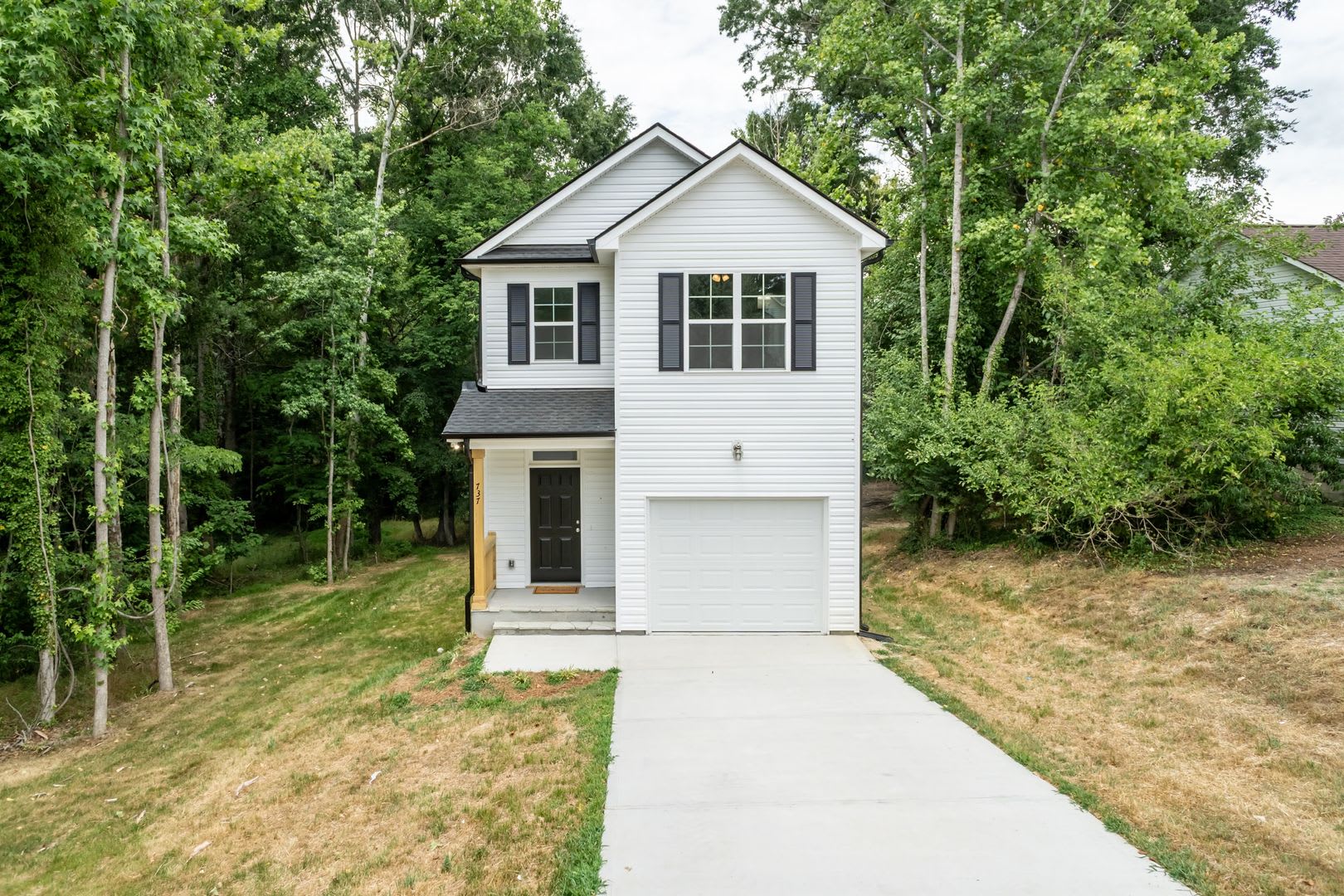 BRAND NEW Three bedroom Home! – photo 2