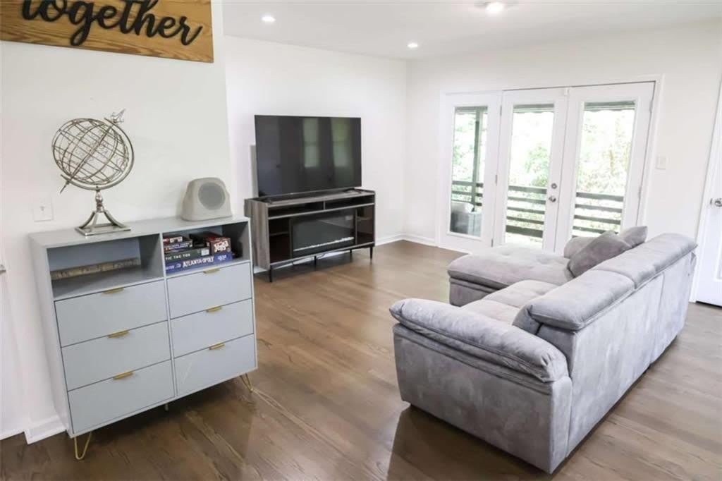 1275 Calhoun Avenue – photo 4