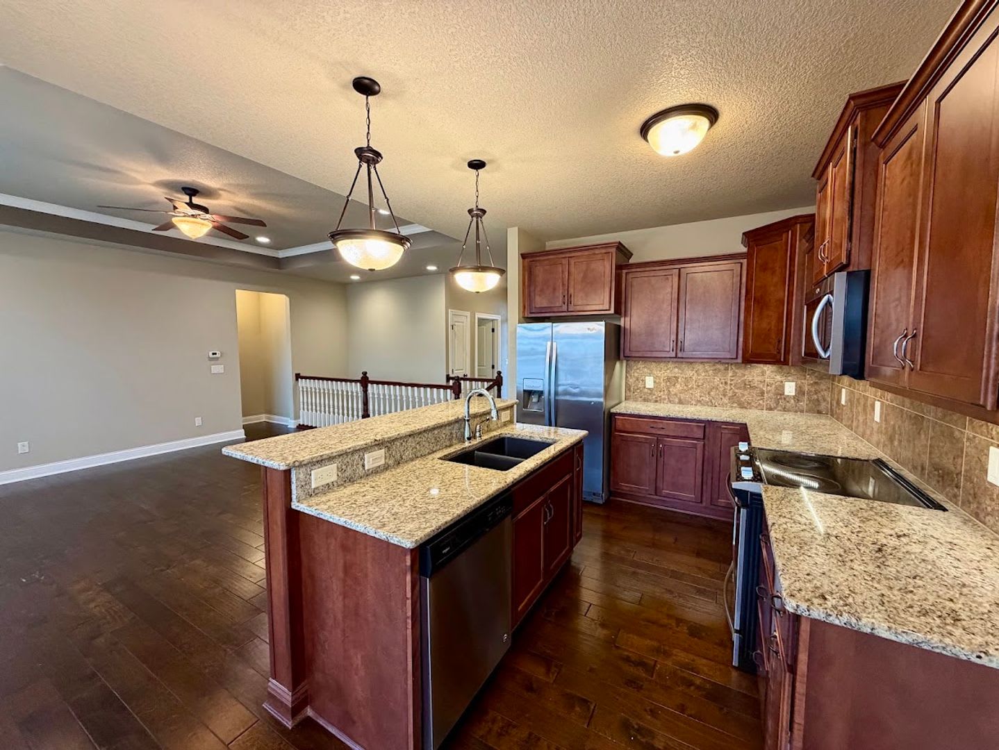 2717 & 2721 London Dr – photo 4