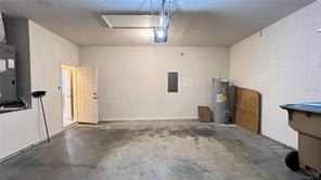16709 Fresh Meadow Dr – photo 4